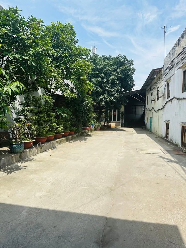 FrontHouse Hồ Học Lãm 200m² giá 9.8 tỷ - Mặt tiền kinh doanh, giảm giá sốc!