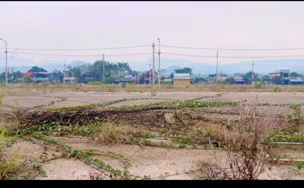 Đất nền Phú Long 127m² giá 1.4 tỷ - Sổ đỏ chính chủ, giao dịch ngay!