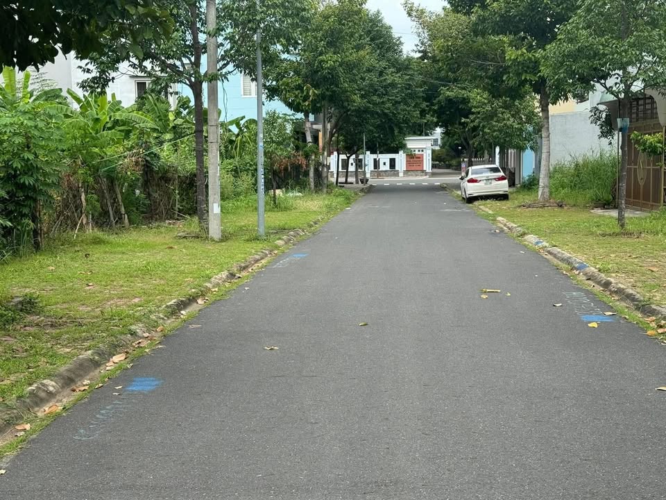 Lô đất mặt tiền Xuân Diệu 95m² giá 2.6 tỷ - Sổ hồng riêng chính chủ!