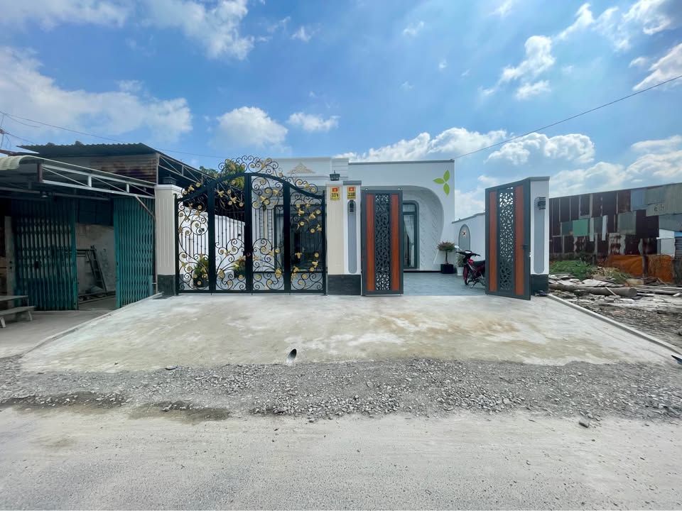 Nhà mới Long Thành Trung 83m² giá 1.85 tỷ - Thiết kế hiện đại, ô tô vào tận nhà!