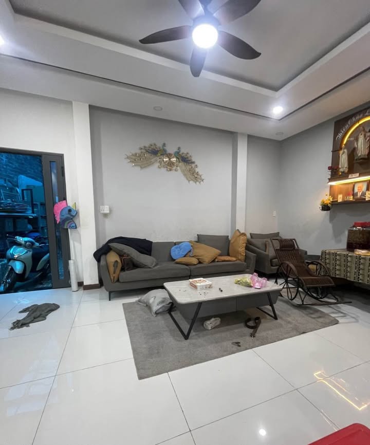 Nhà 3 tầng đường Hải Phòng, Đà Nẵng 190m² giá 30 tỷ - Kinh doanh sầm uất!