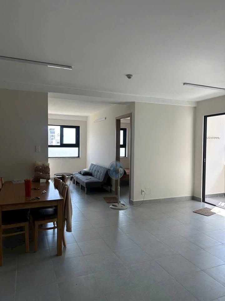 Căn hộ Golden City Mỹ Hoà 2PN giá 6.5 triệu - Full nội thất sẵn vào ở!