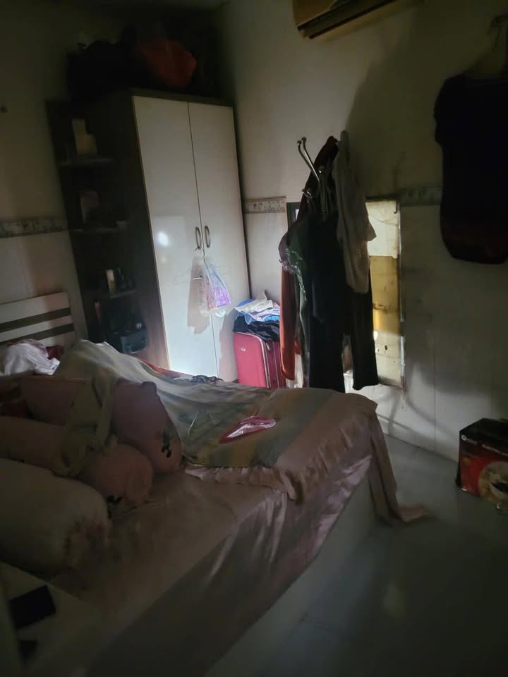 Nhà hẻm 103 Nguyễn Thị Thập, Quận 7, 27m² giá 1.3 tỷ - Chính chủ bán gấp!