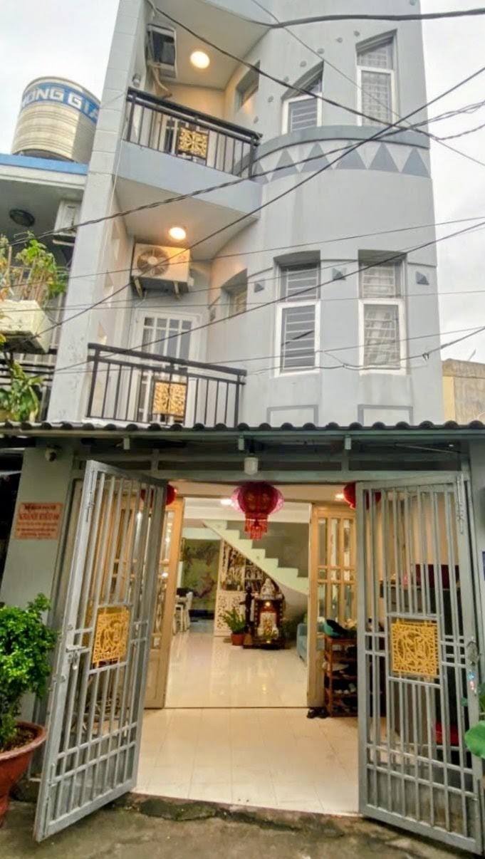 Nhà phố Quận 7 52m² giá 4.9 tỷ - Sổ hồng hoàn công đầy đủ!