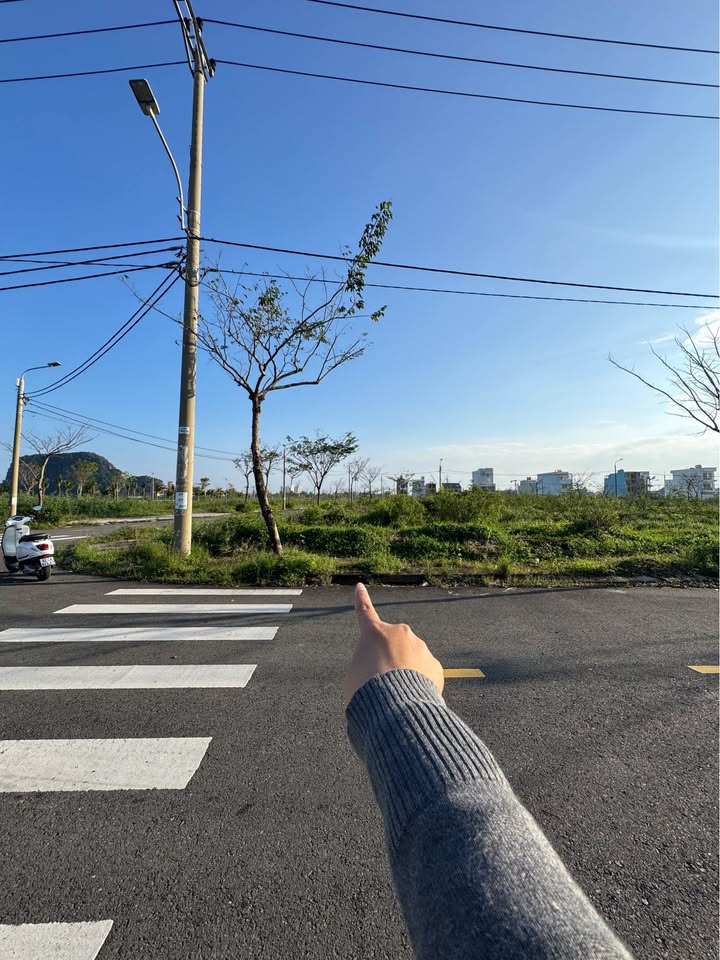 Đất nền Đầm Sen B2-132-74, Đà Nẵng, 155m² - Giá chỉ 11 tỷ, sổ đỏ chính chủ!