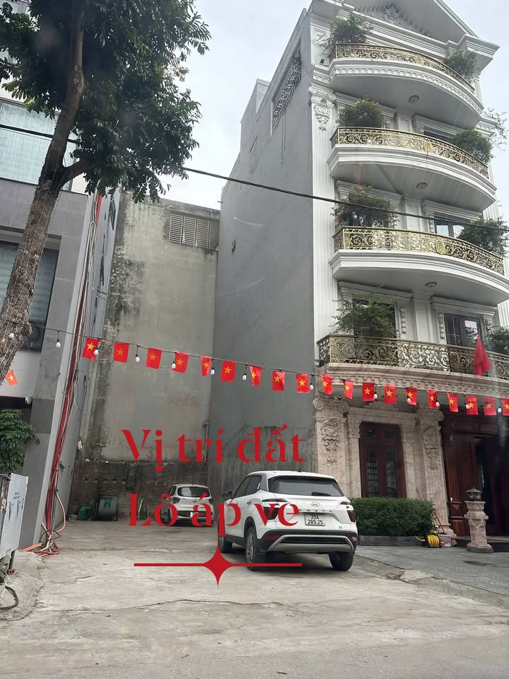 Đất phố 11 Đông Thành 90m² giá 12 tỷ - Đầu tư sinh lời ngay!