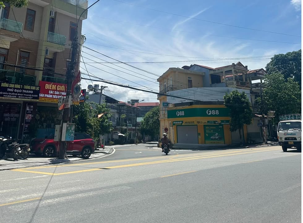 Nhà 3 tầng ngõ Nguyễn Du, 87.7m² giá 3 tỷ - Vị trí trung tâm Hà Giang!