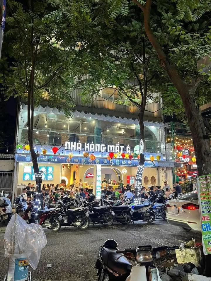 Cho thuê mặt bằng phố Huỳnh Thúc Kháng 160m² giá 60 triệu - Vị trí đắc địa trung tâm