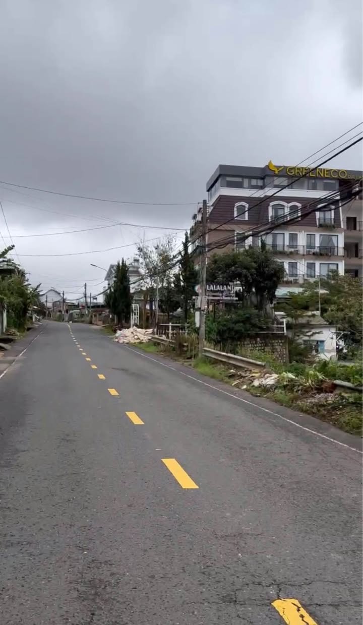 Đất nền mặt tiền đường Triệu Việt Vương, Đà Lạt 1200m² giá 37 tỷ - Đầu tư sinh lời vượt trội!