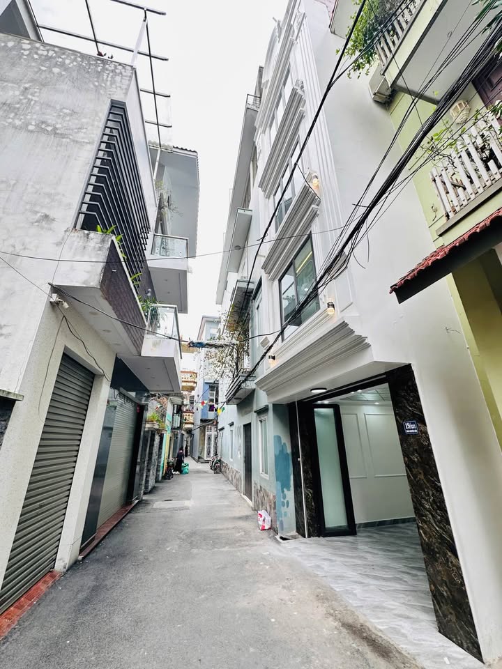 Nhà 5 tầng Trần Nguyên Hãn, Lê Chân, 50m² giá 5.45 tỷ - Ô tô vào nhà, chính chủ!
