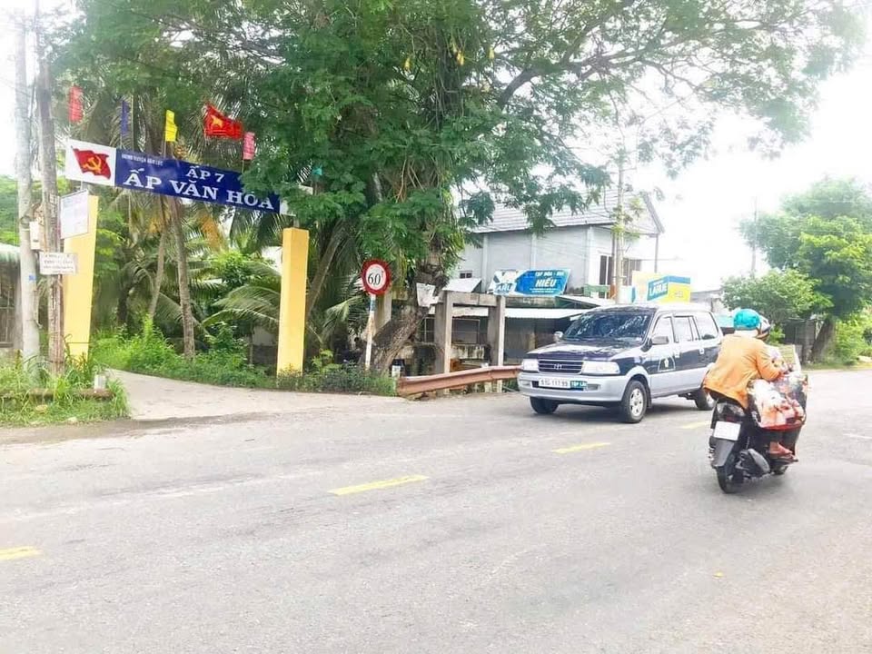 Đất thổ cư Nhựt Chánh Bến Lức 125m² giá 730 triệu - Cơ hội đầu tư tuyệt vời!