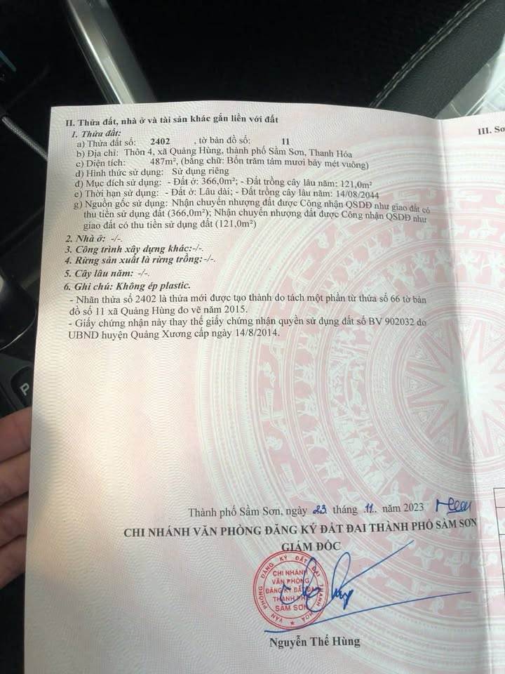 Nhà đẹp mái Thái tại Quảng Hùng, Sầm Sơn 500m² giá 4 tỷ - Chính chủ bán nhanh!