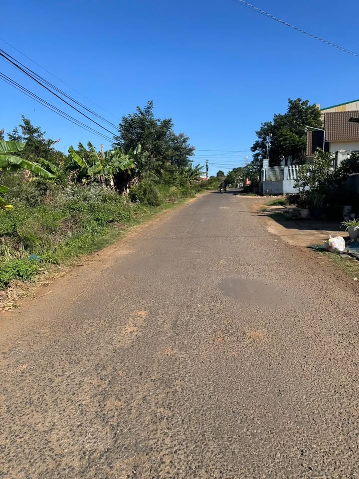 Đất thổ cư 190.4m² hẻm cấp 1 đường Phạm Ngũ Lão Nối Dài, Buôn Ma Thuột - Giá chỉ 2.7 tỷ!