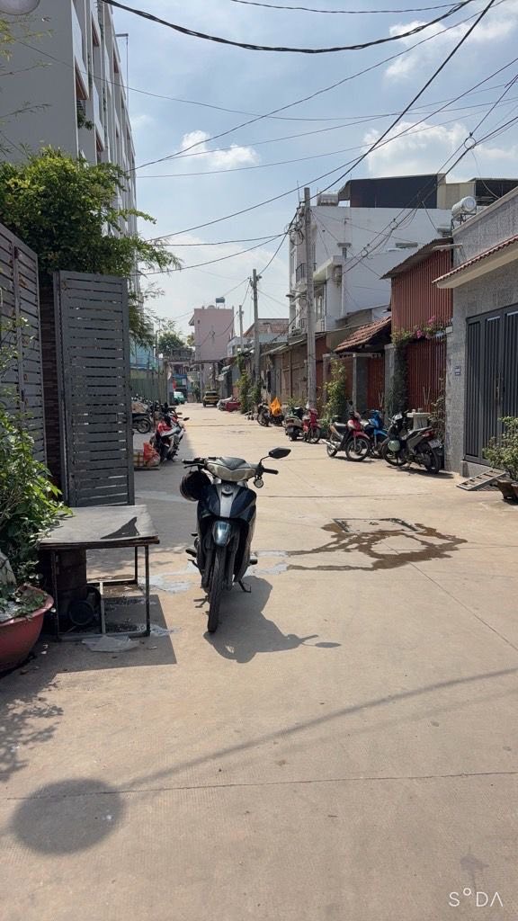 Đất nền đường Lê Trọng Tấn, quận Bình Tân, 105m² - Phù hợp xây dựng 5 tầng!