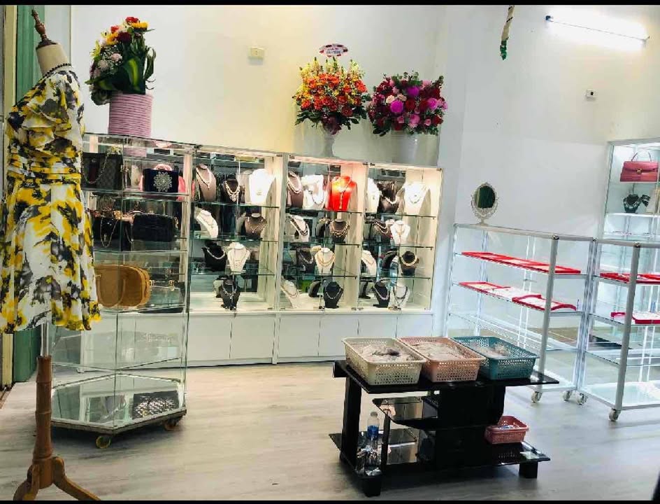 Nhà mặt tiền Lê Lợi, Hải Châu 85m² - Đầu tư kinh doanh sinh lời ngay!