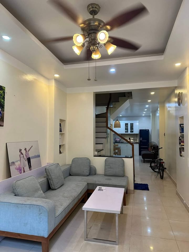 Nhà phố Cổ Bi, Gia Lâm 36m² giá 3 tỷ - Ngõ ô tô vào tận cửa!