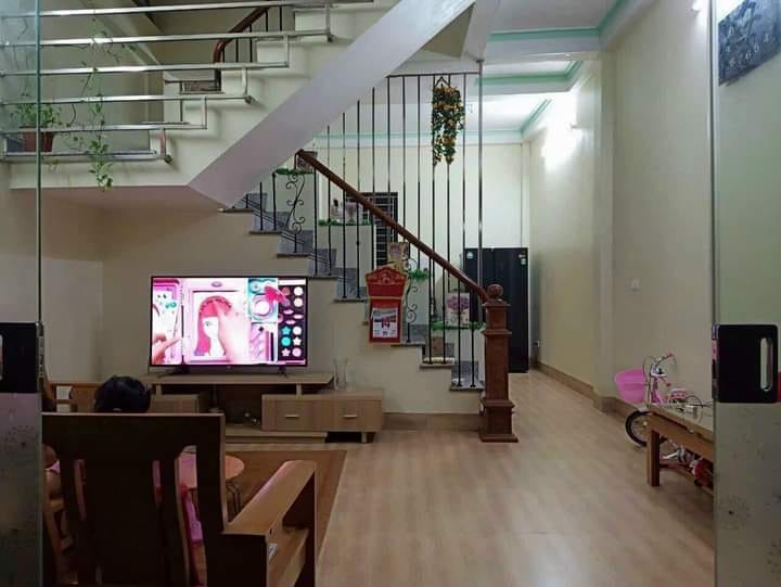 Nhà 3 Tầng Đông Ngàn, Đông Hội, Đông Anh 40m² giá 1xx triệu - Sẵn sàng giao dịch!