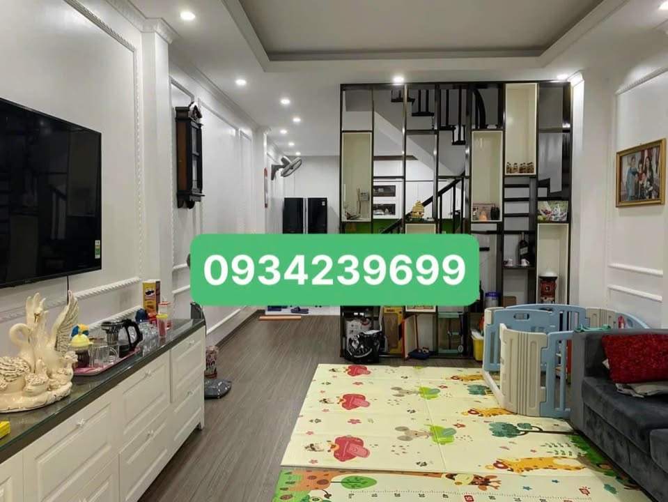 Nhà C4 phố cổ Ngọc Lâm 100m² giá 6.5 tỷ - Đầu tư sinh lời hấp dẫn!