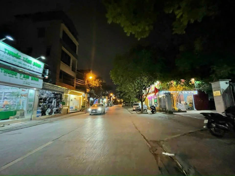 Đất mặt phố Kẻ Tạnh 51m² giá 5.1 tỷ - Đầu tư sinh lời cao!