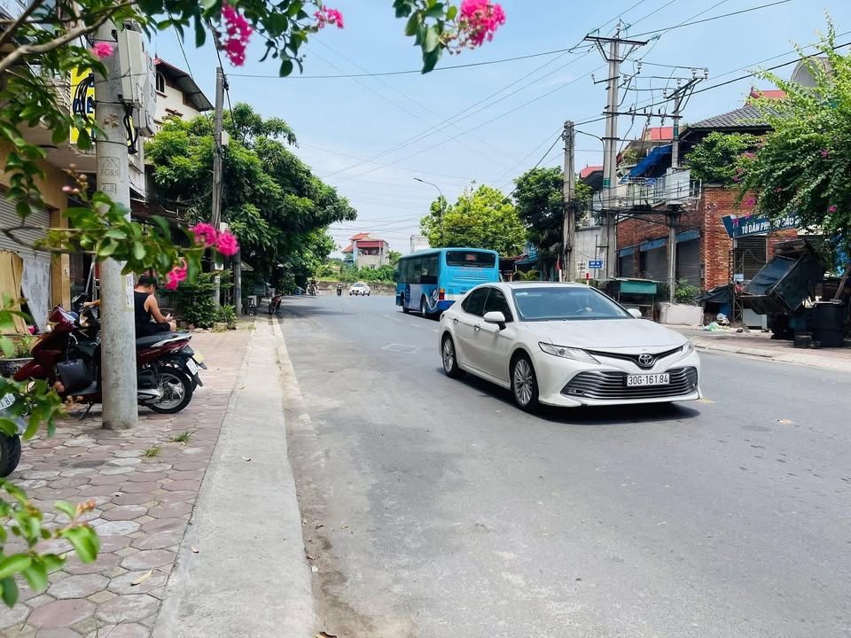 Mặt phố Thiên Đức Yên Viên 110m² giá 9.168 tỷ - Đầu tư sinh lời cao!