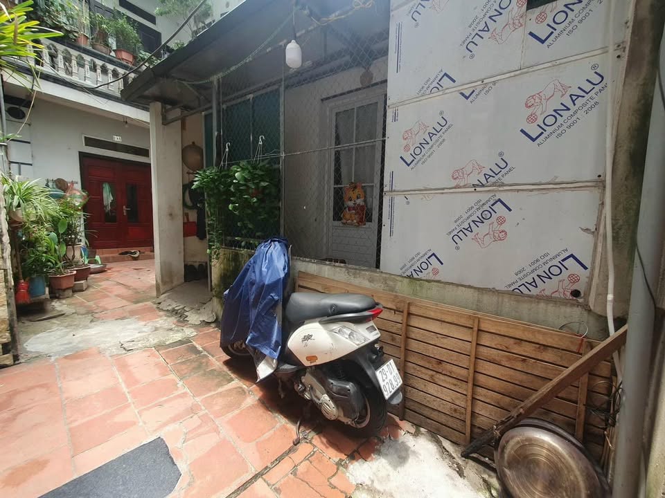 Đất nền Ngọc Thụy Long Biên 33m² giá 1.9 tỷ - Đầu tư sinh lời cao!