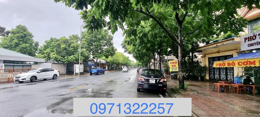 Nhà Mặt Phố Lâm Hạ - Long Biên 62m² giá 20 tỷ - Kinh doanh đắc địa!