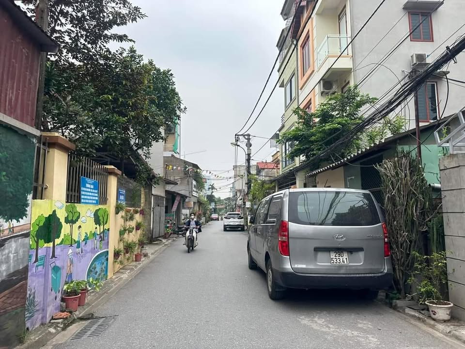 Nhà đất Phú Thị Gia Lâm 90m² giá 20 tỷ - Tặng nhà C4, ô tô đỗ cửa!