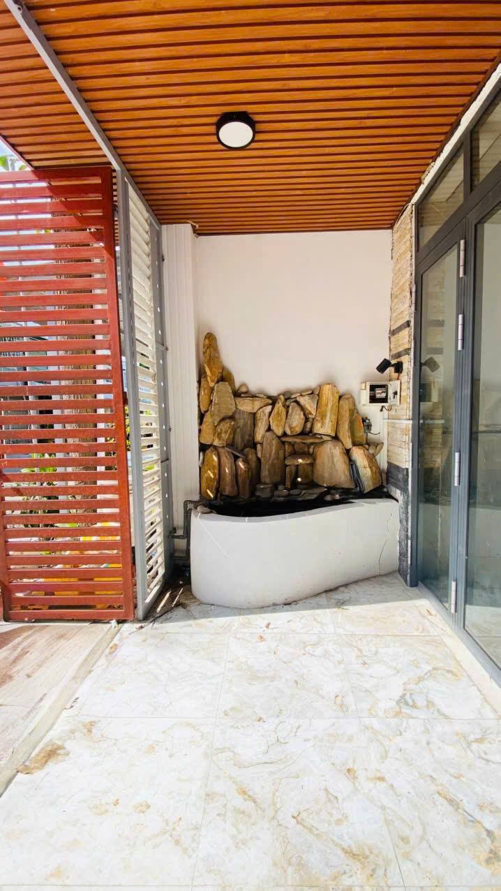 Nhà trệt 1 lầu tại Cần Thơ 70m² giá 3 tỷ - Vị trí tuyệt đẹp gần chợ!