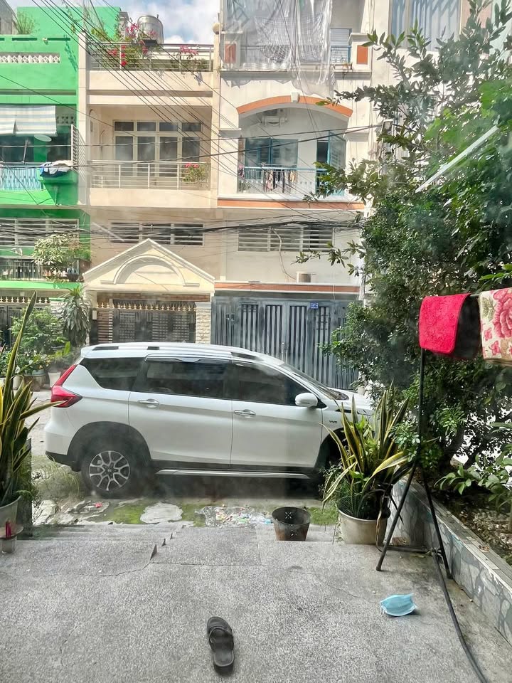 Nhà bán mặt tiền chung cư Nguyễn Thị Tần Quận 8 73m² giá 4.1 tỷ - Khu dân trí cao, thuận tiện di chuyển!