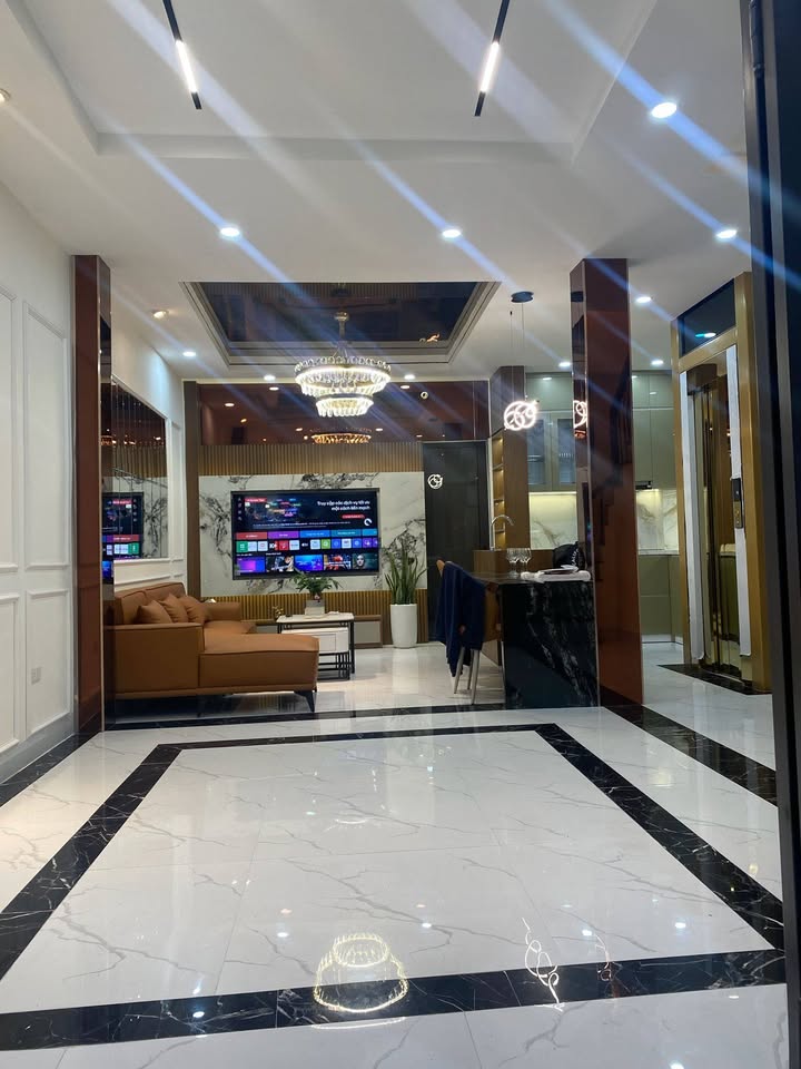 Nhà phố Trương Định 47m² giá 10 tỷ - Đón Tết với không gian thoáng đãng!