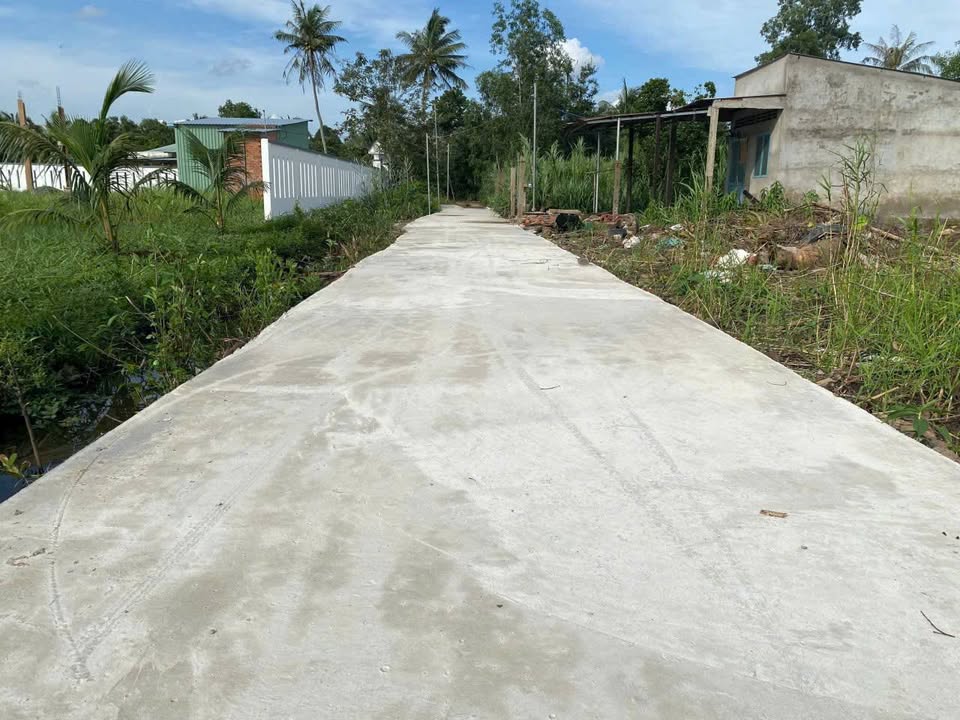 Đất chính chủ tại phường Phú Khương, Vĩnh Long 300m² - Giá chỉ 620 triệu!