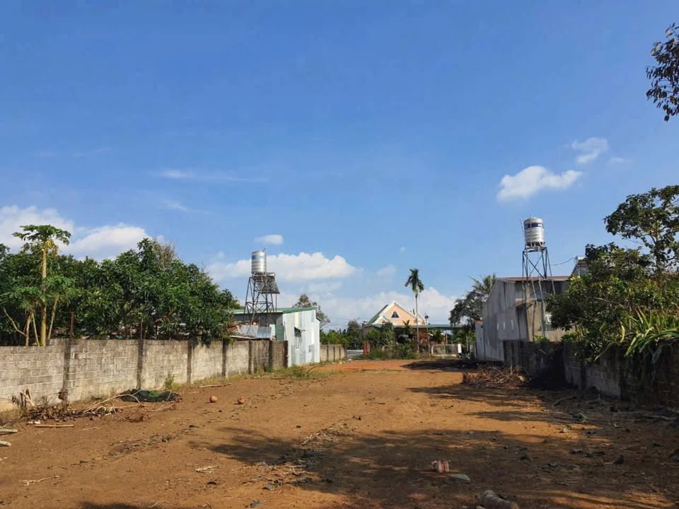 Đất mặt tiền Trịnh Hoài Đức, Lộc Nga, Bảo Lộc 914m² giá 2.9 tỷ - Cơ hội đầu tư tuyệt vời!