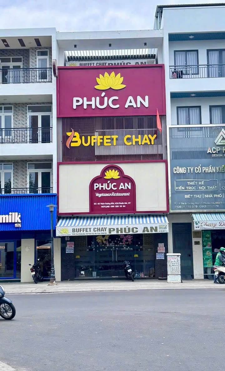 Nhà 4 tầng Nha Trang 130,5m² giá 26,5 tỷ - Vị trí đắc địa cho kinh doanh