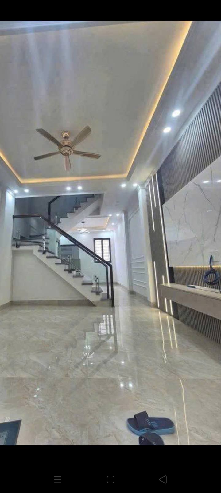 Nhà 3 tầng Hồng Bàng Hải Phòng 60m² giá 2.3 tỷ - Vị trí đẹp gần chợ và trường học