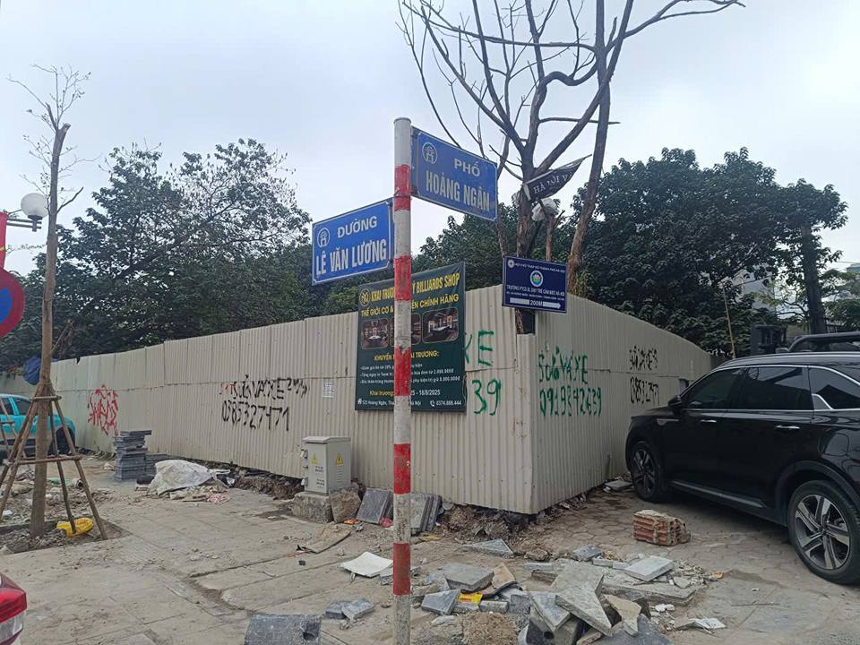 Bán gấp FrontHouse đường Hoàng Ngân 68m² giá 24.5 tỷ - Vị trí đắc địa, kinh doanh sầm uất!