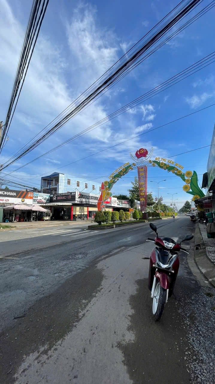 Đất nền thổ cư KP3 Bến Lức 100m² giá 1.999 triệu - Cơ hội đầu tư sinh lời!