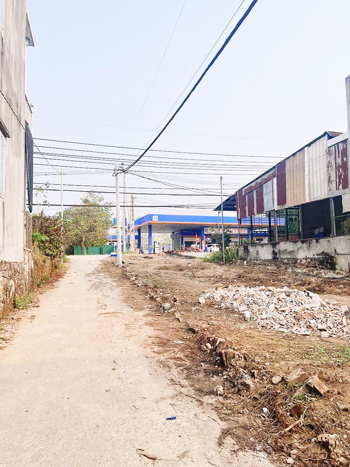 Đất nền mặt tiền Quốc Lộ 20, Định Quán 200m² giá 720 triệu - Đầu tư sinh lời ngay!