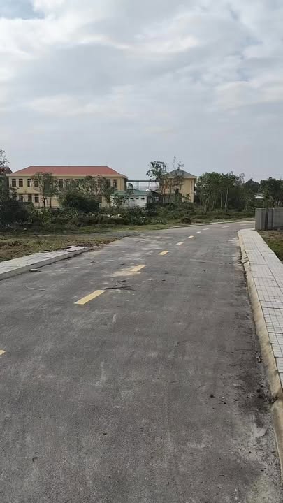 Đất nền Cẩm Dương 200m² giá 600 triệu - Cơ hội đầu tư hấp dẫn!