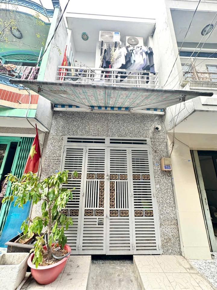 Nhà mặt tiền đường 39, Quận 6, 30m² giá 4.6 tỷ - Vị trí đắc địa, thuận tiện di chuyển!