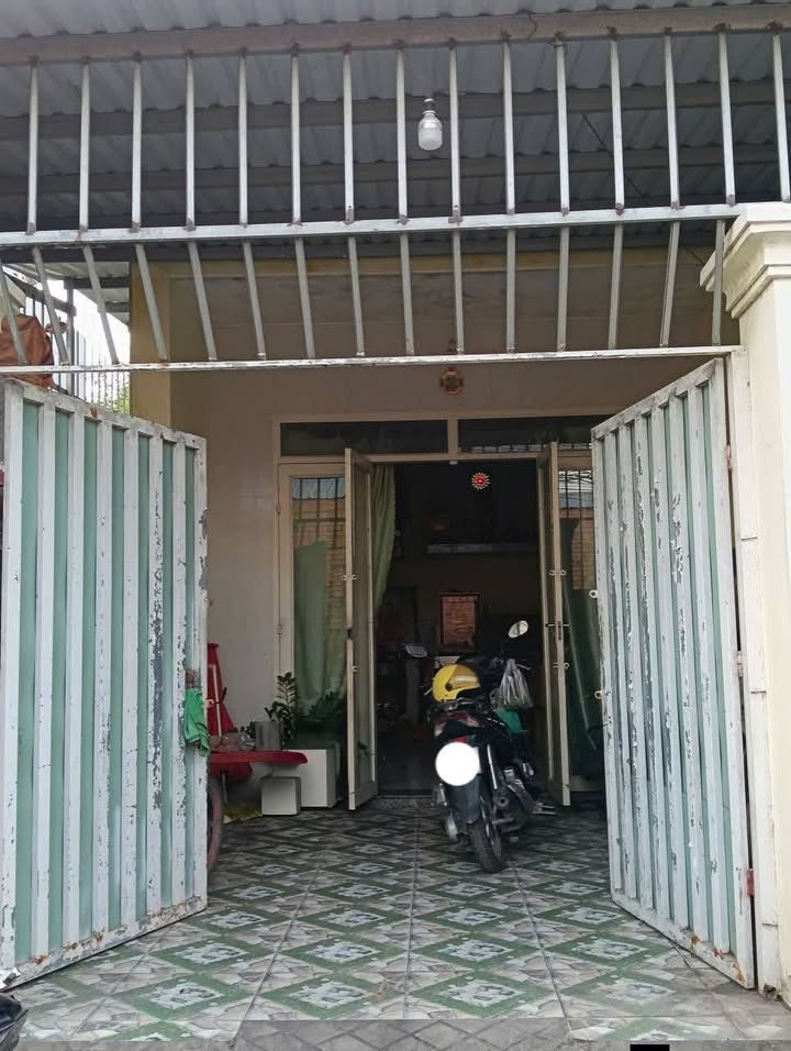 Nhà cấp 4 Thái Hòa, Tân Uyên 130m² giá 2 tỷ - Đường ô tô vào tận nhà!