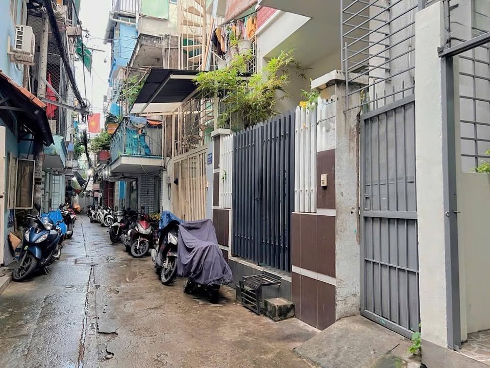 Nhà riêng Phú Nhuận 86m² giá 9.2 tỷ - An ninh, dân trí cao!