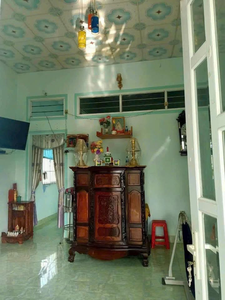 Nhà cấp 4 tại xã Mỹ Hiệp, huyện Cao Lãnh 222m² giá 800 triệu - Nhà đẹp, gần chợ và trường học!