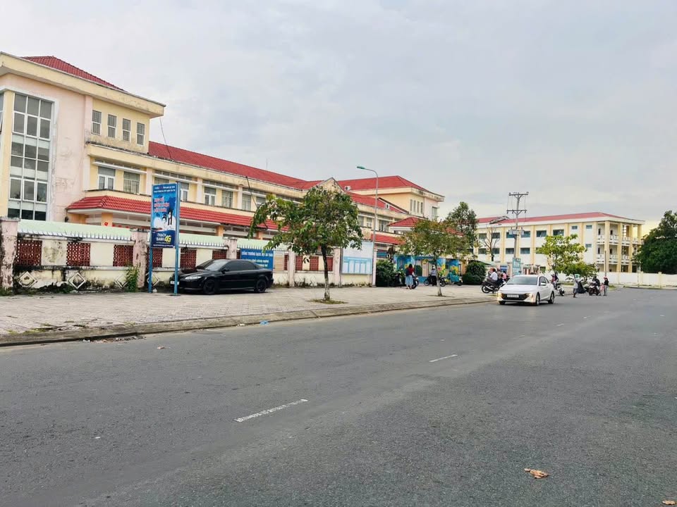 Đất nền góc 2 mặt tiền KDC Văn Hoá Tây Đô 144m² giá 8.6 tỷ - Đầu tư sinh lời ngay!