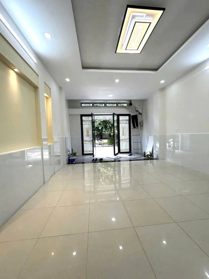 Nhà mặt phố Tên Lửa, Bình Tân 100m² giá 14.5 tỷ - Đầu tư sinh lời ngay!