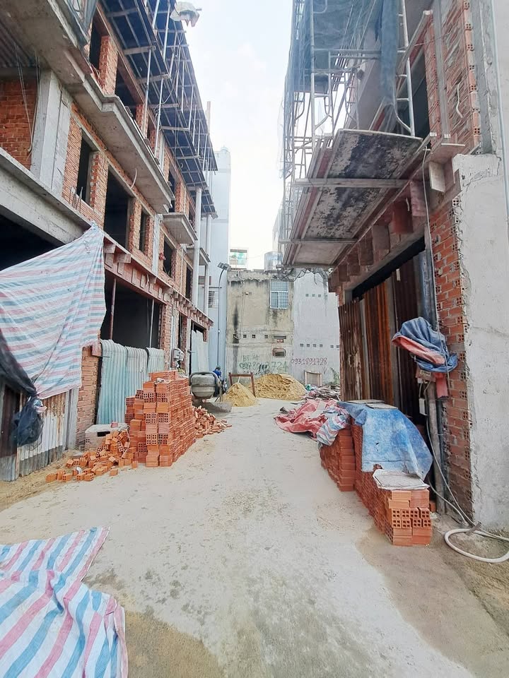 Đất nền Tân Phú 55m² giá 4.75 tỷ - Khu vực sống lý tưởng gần chợ Lê Văn Quới!