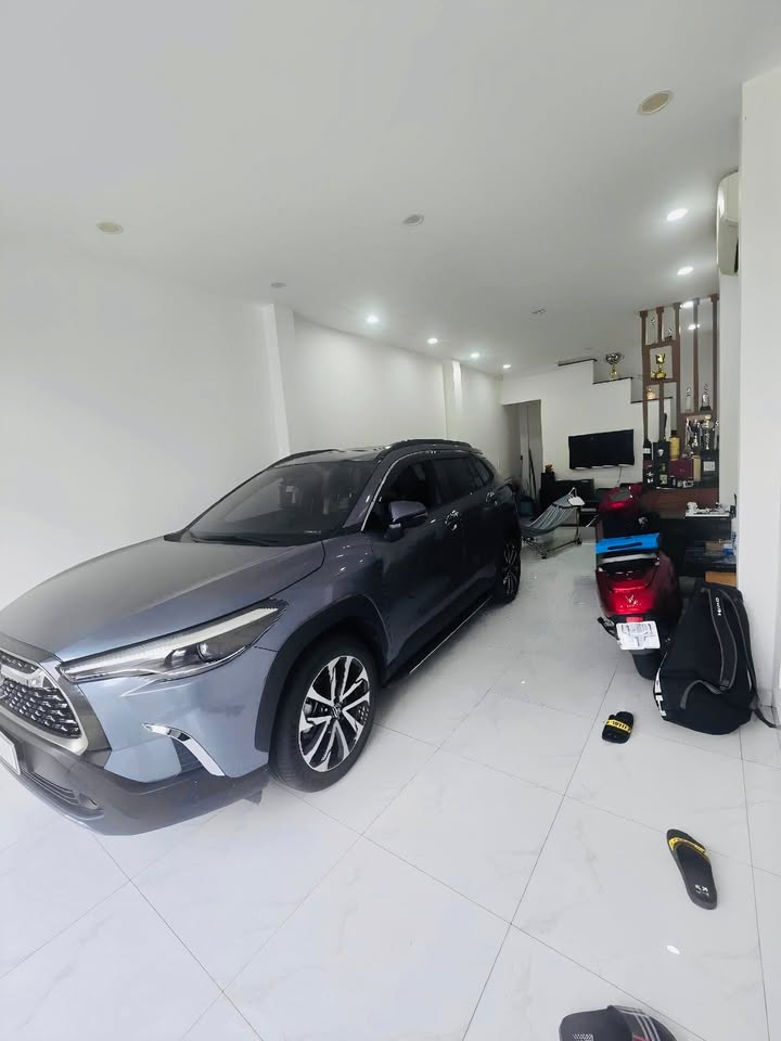 Nhà mặt tiền Lê Thúc Hoạch, Tân Quý 44m² giá nhỉnh 11 tỷ - Kinh doanh sầm uất!