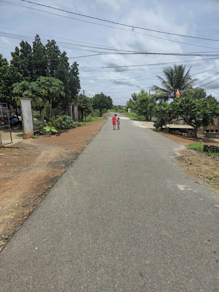 Lô đất 250m² đường Phạm Ngọc Thạch, Tân Châu chỉ 890 triệu - Sổ đỏ chính chủ!