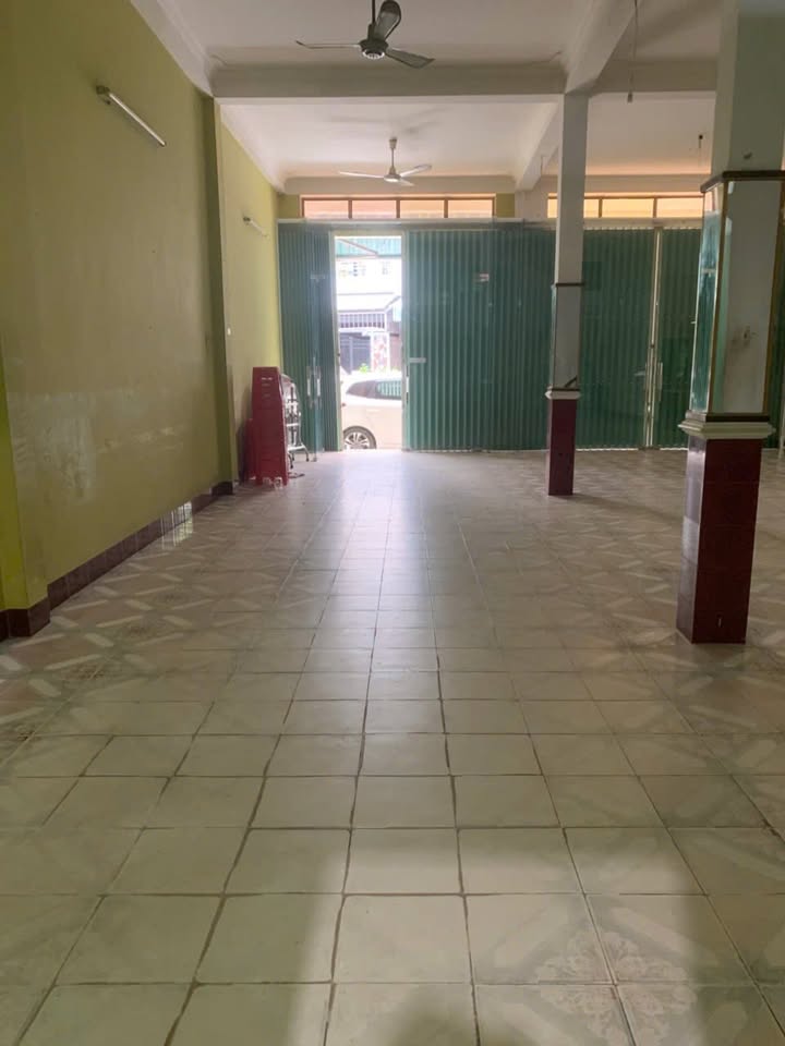 Nhà nguyên căn 38 Đinh Bộ Lĩnh, Quy Nhơn 140m² giá 12 triệu - Kinh doanh tốt, mặt tiền rộng!