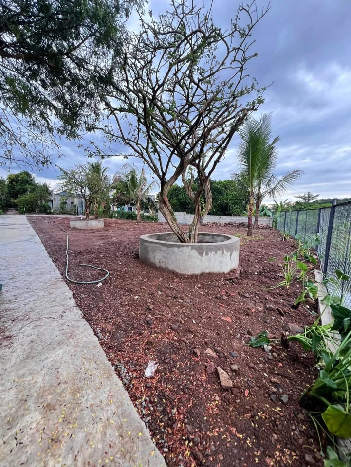 Đất nền Bảo Vinh Long Khánh 400m² giá 2.25 tỷ - Gần chợ và giao thông thuận tiện!