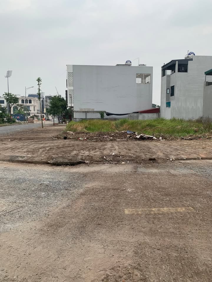 Đất nền Lê Hồng Phong Phủ Lý 91m² giá 3.9 tỷ - Kinh doanh sầm uất ngay trung tâm!